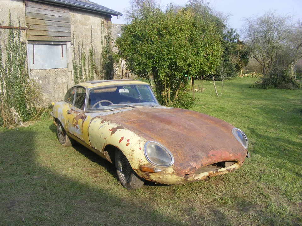 1963 Jaguar E-Type Series 1 - Image 8 of 9