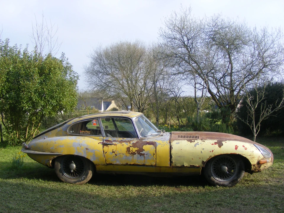 1963 Jaguar E-Type Series 1 - Image 5 of 9