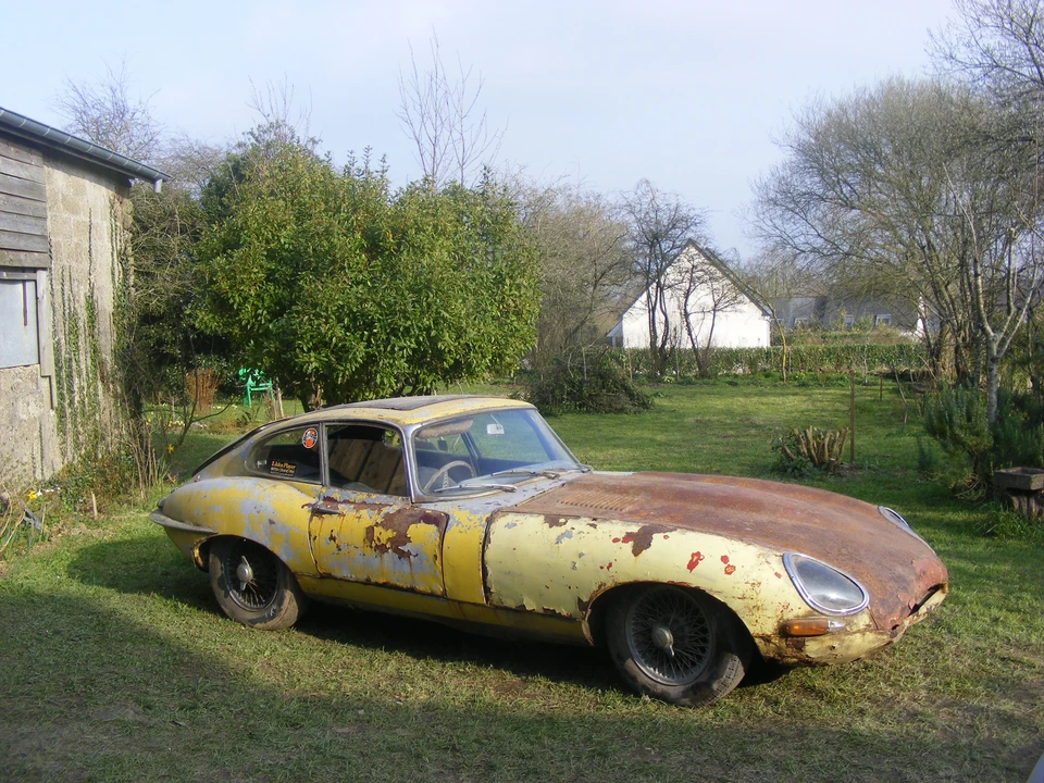 1963 Jaguar E-Type Series 1 - Image 7 of 9