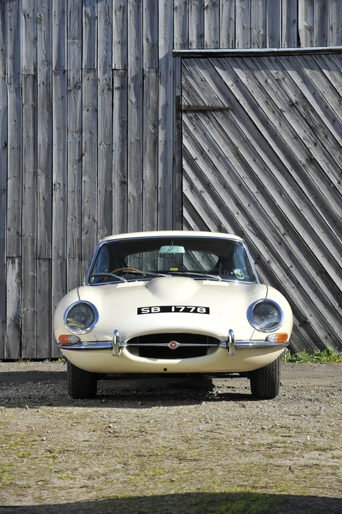 1963 Jaguar E-Type Series 1 - Image 6 of 8