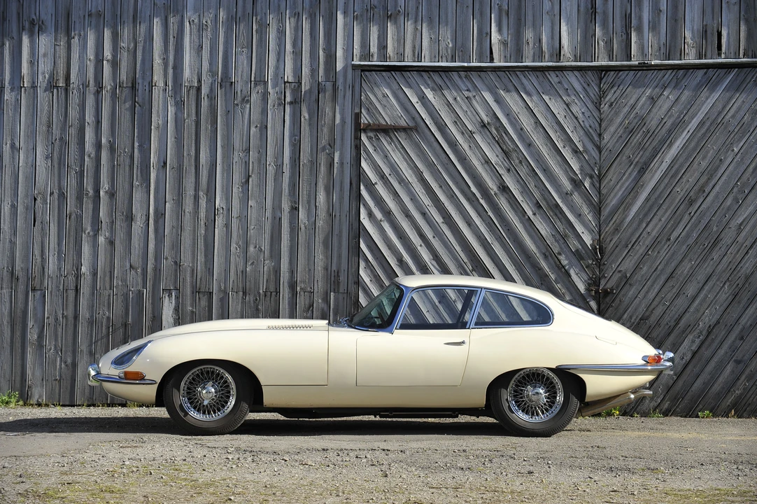 1963 Jaguar E-Type Series 1 - Image 8 of 8