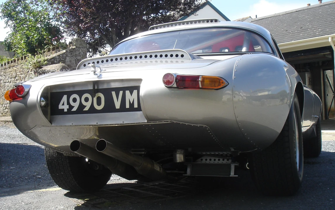 1963 Jaguar E-Type Lightweight - Image 7 of 12