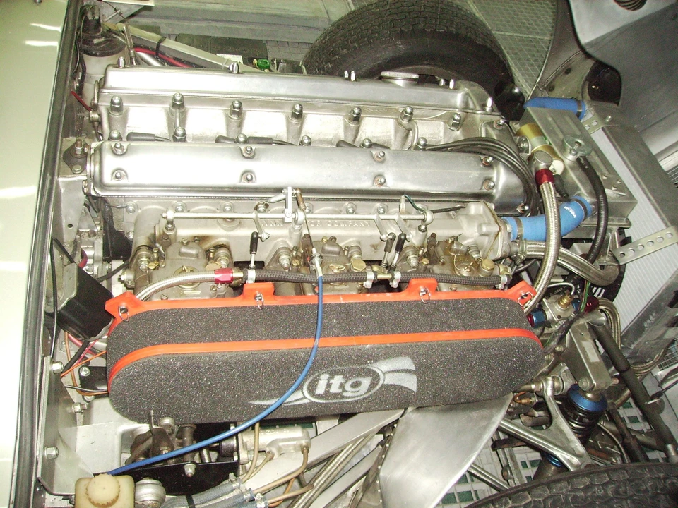 1963 Jaguar E-Type Lightweight - Image 12 of 12