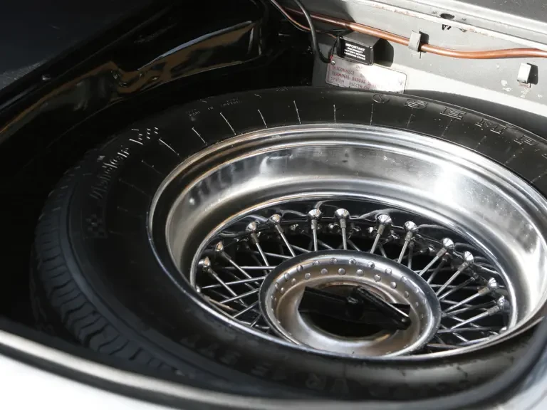1963 Jaguar E-Type Series 1 - Image 15 of 16