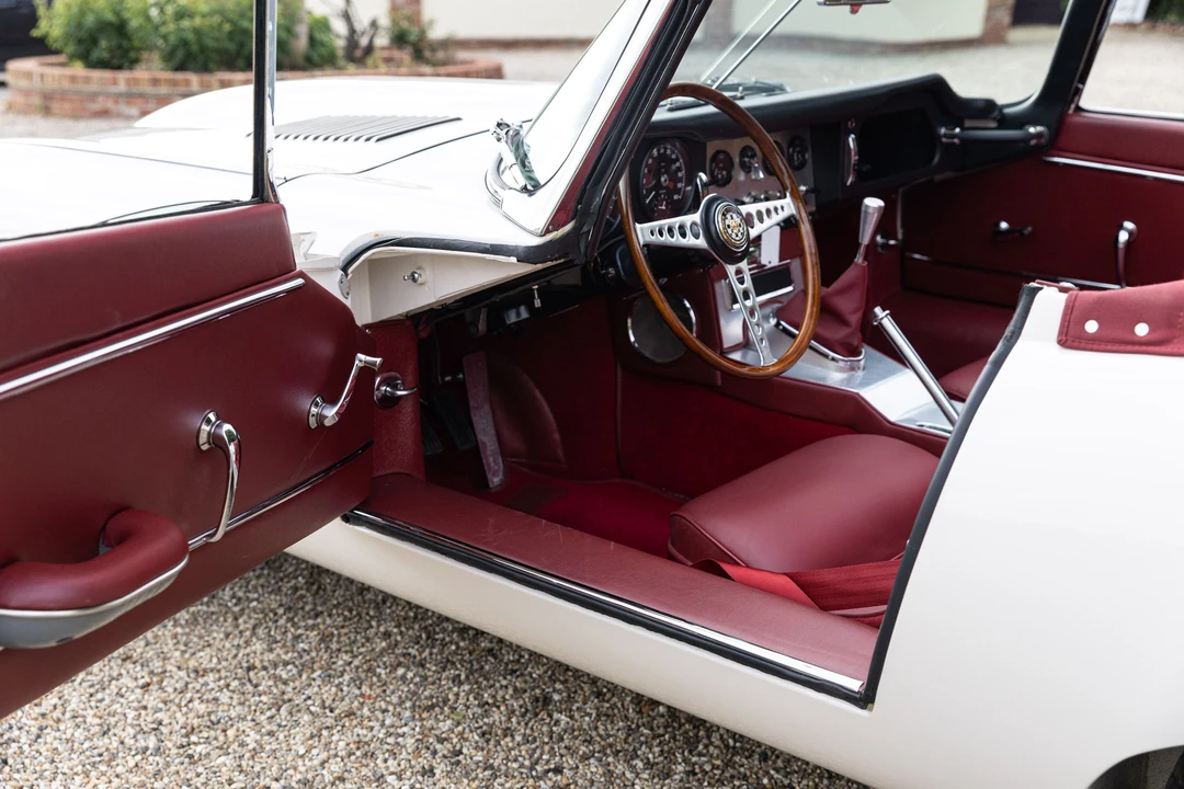 1963 Jaguar E-Type Series 1 - Image 29 of 31