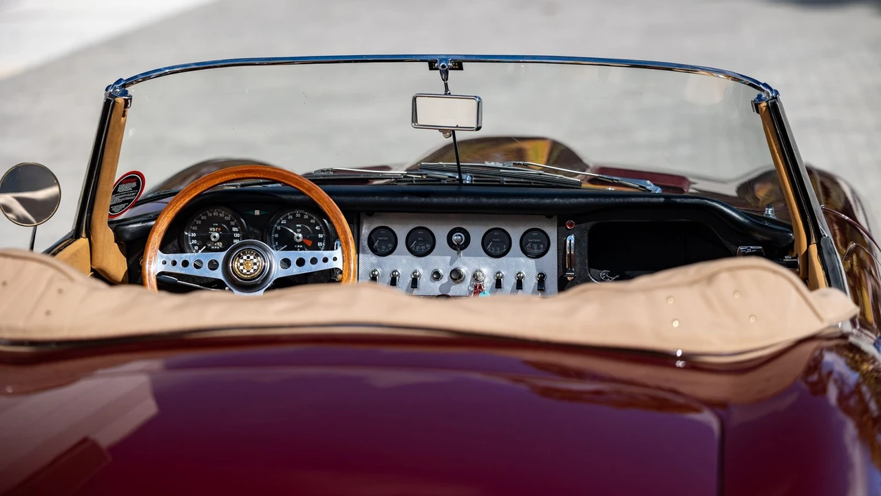 1963 Jaguar E-Type Series 1 - Image 31 of 31