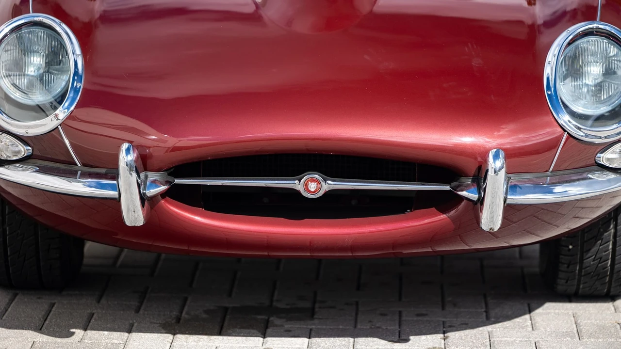 1963 Jaguar E-Type Series 1 - Image 19 of 31