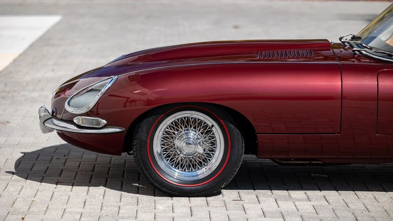 1963 Jaguar E-Type Series 1 - Image 17 of 31