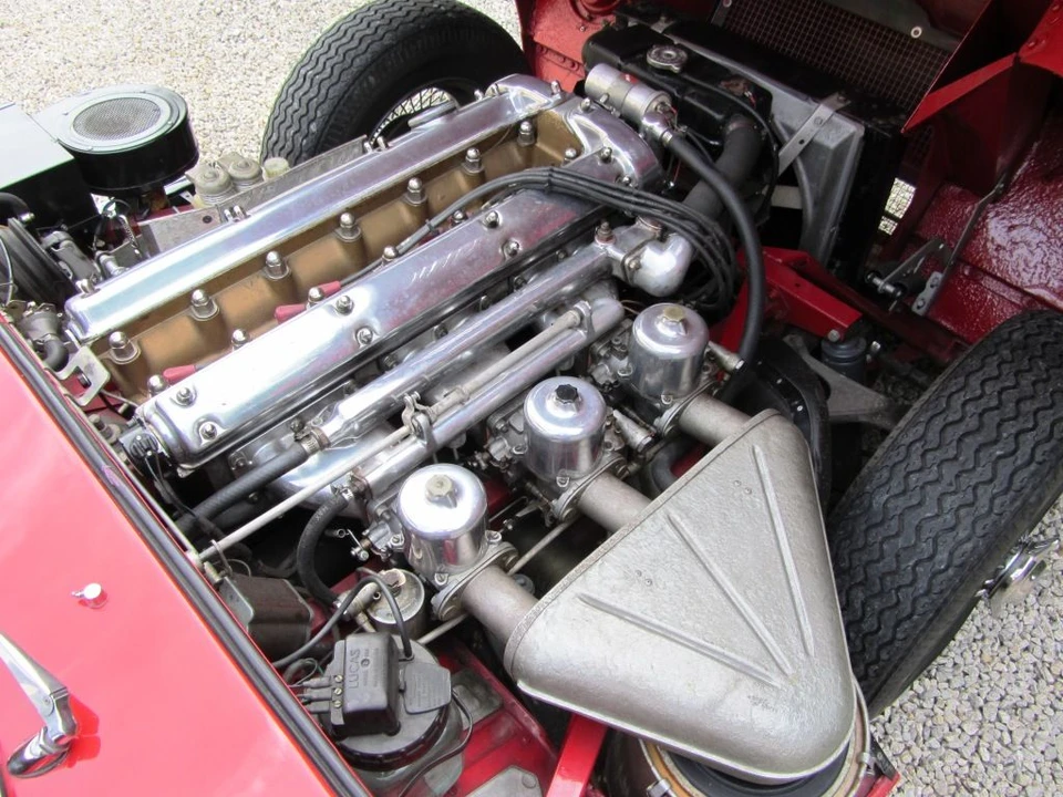 1963 Jaguar E-Type Series 1 - Image 8 of 14