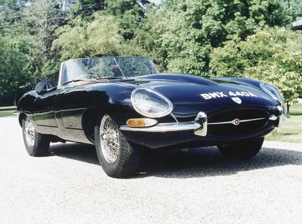 1963 Jaguar E-Type Series 1 - Image 2 of 4