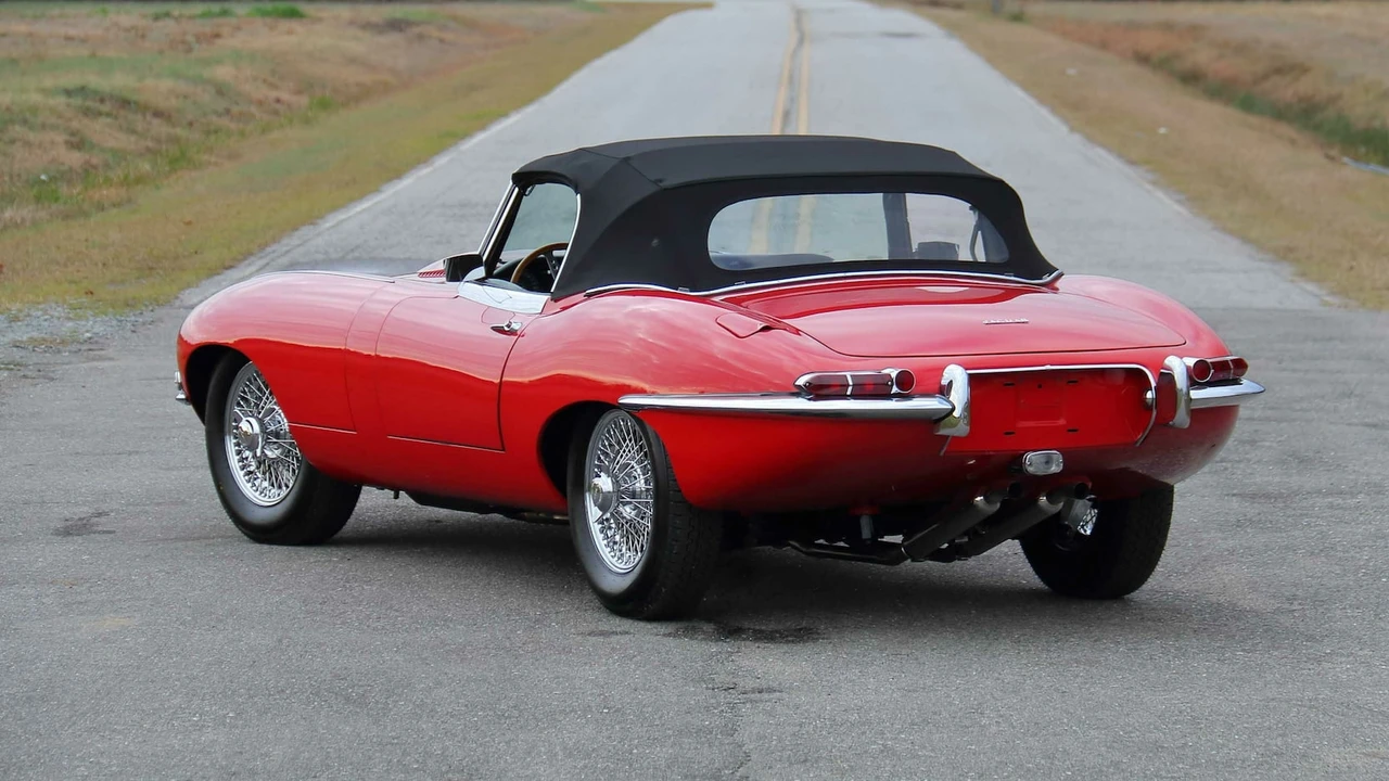1963 Jaguar E-Type Series 1 - Image 13 of 22