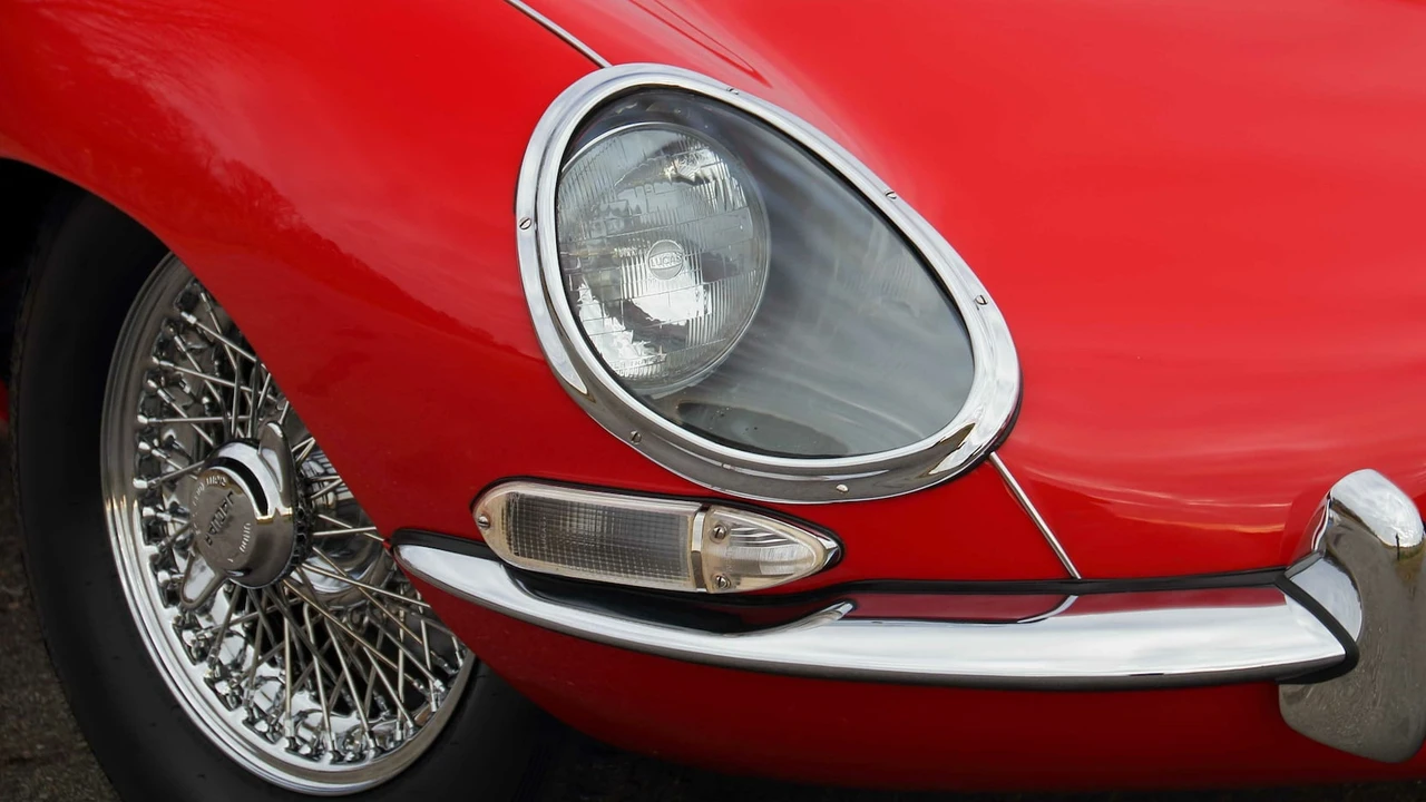 1963 Jaguar E-Type Series 1 - Image 17 of 22