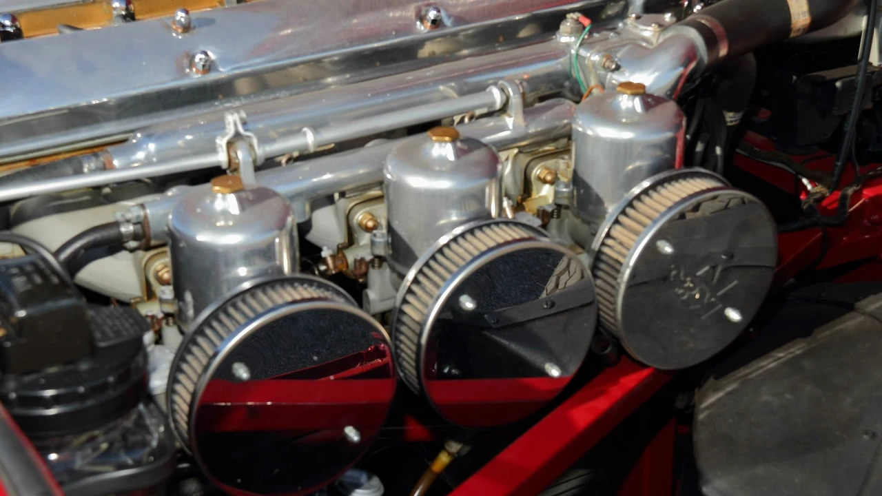 1963 Jaguar E-Type Series 1 - Image 10 of 21