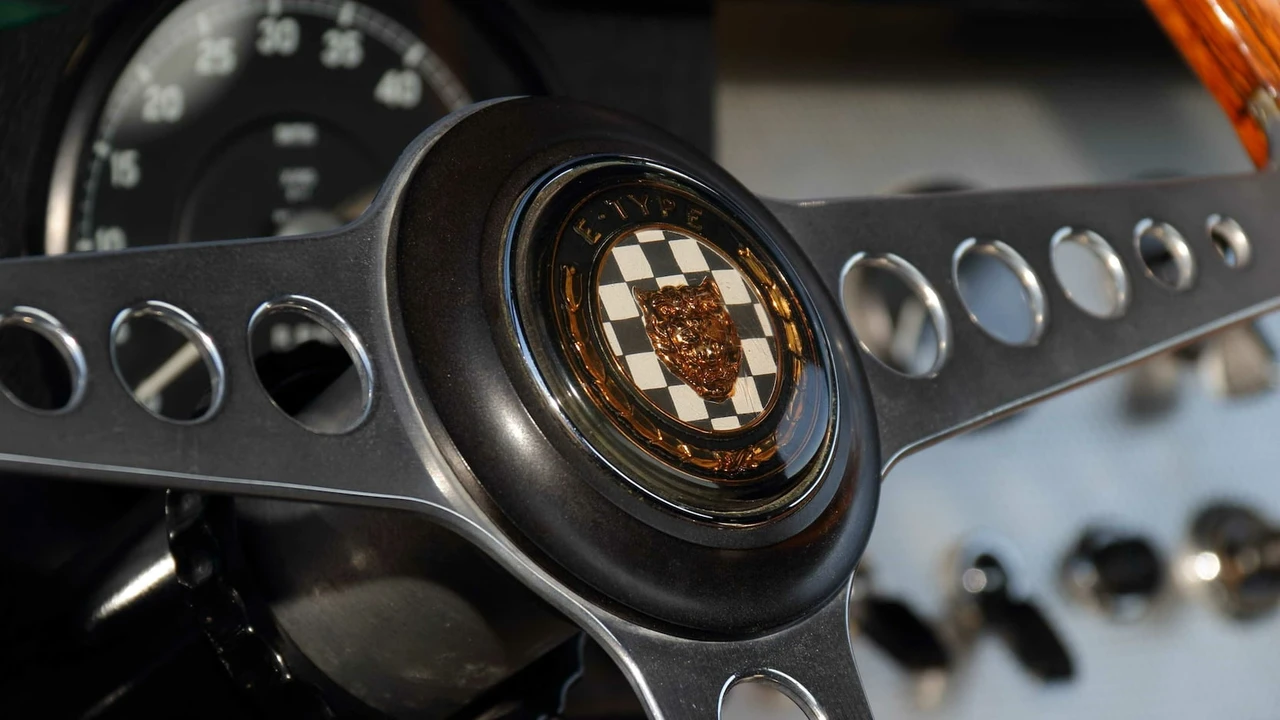 1963 Jaguar E-Type Series 1 - Image 13 of 21