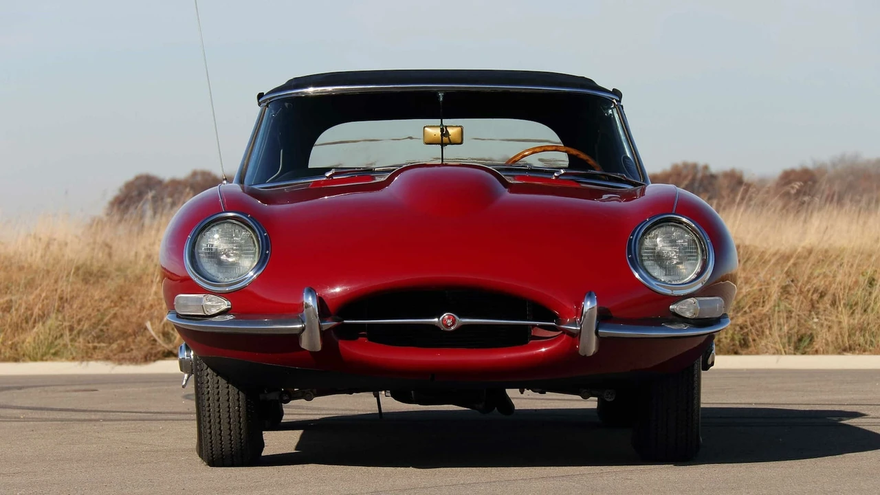 1963 Jaguar E-Type Series 1 - Image 14 of 21