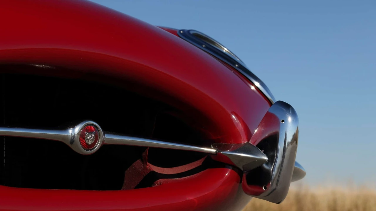 1963 Jaguar E-Type Series 1 - Image 19 of 21
