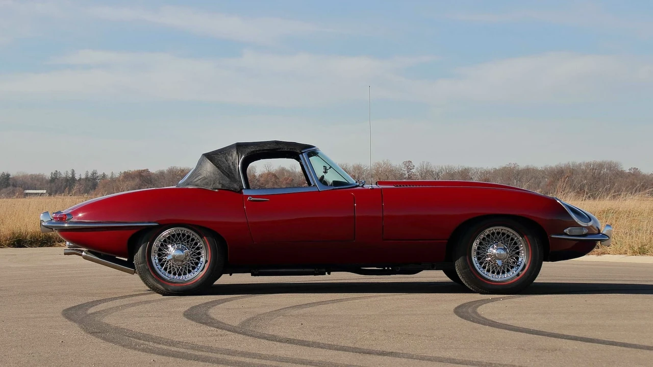 1963 Jaguar E-Type Series 1 - Image 2 of 21