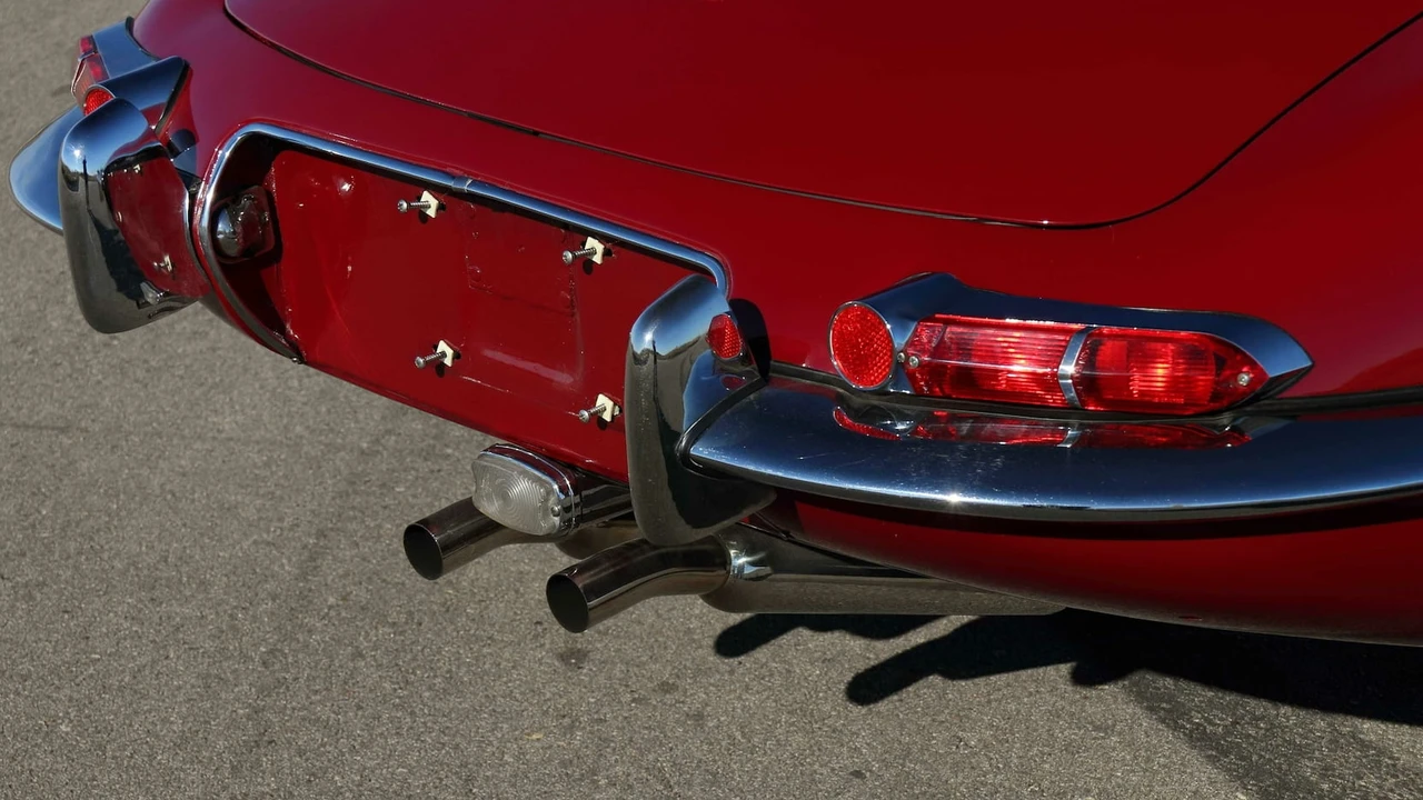 1963 Jaguar E-Type Series 1 - Image 20 of 21