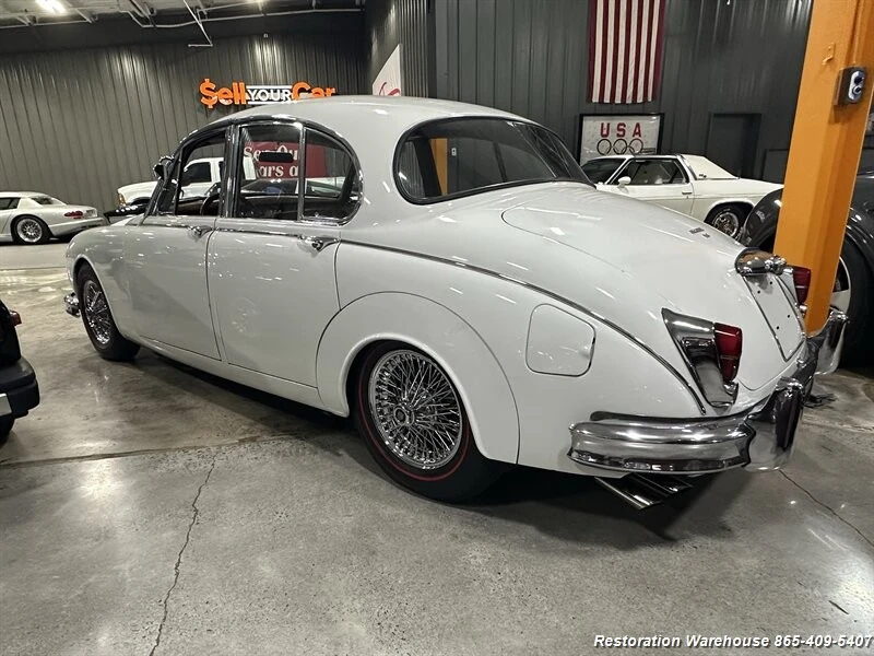 1963 Jaguar Mark II - Image 6 of 10