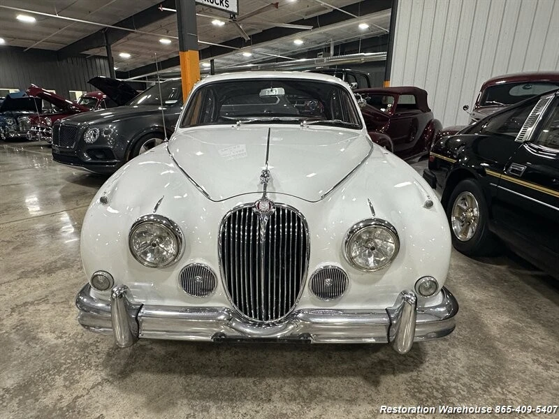1963 Jaguar Mark II - Image 4 of 10