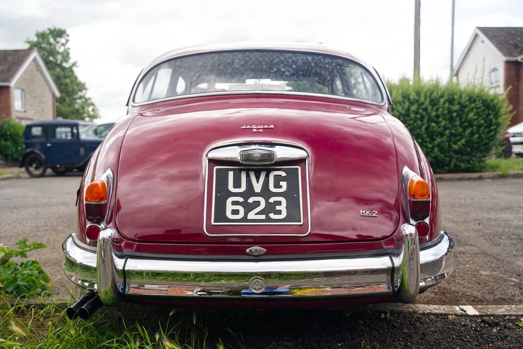 1963 Jaguar Mark II - Image 9 of 30