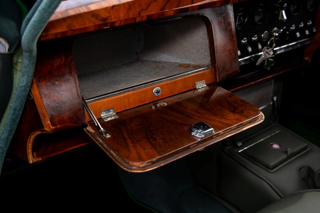 1963 Jaguar Mark II - Image 29 of 30