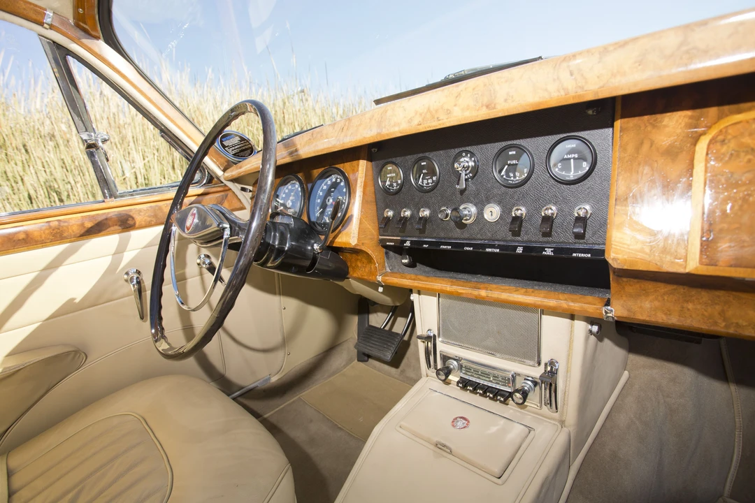 1963 Jaguar Mark II - Image 24 of 31