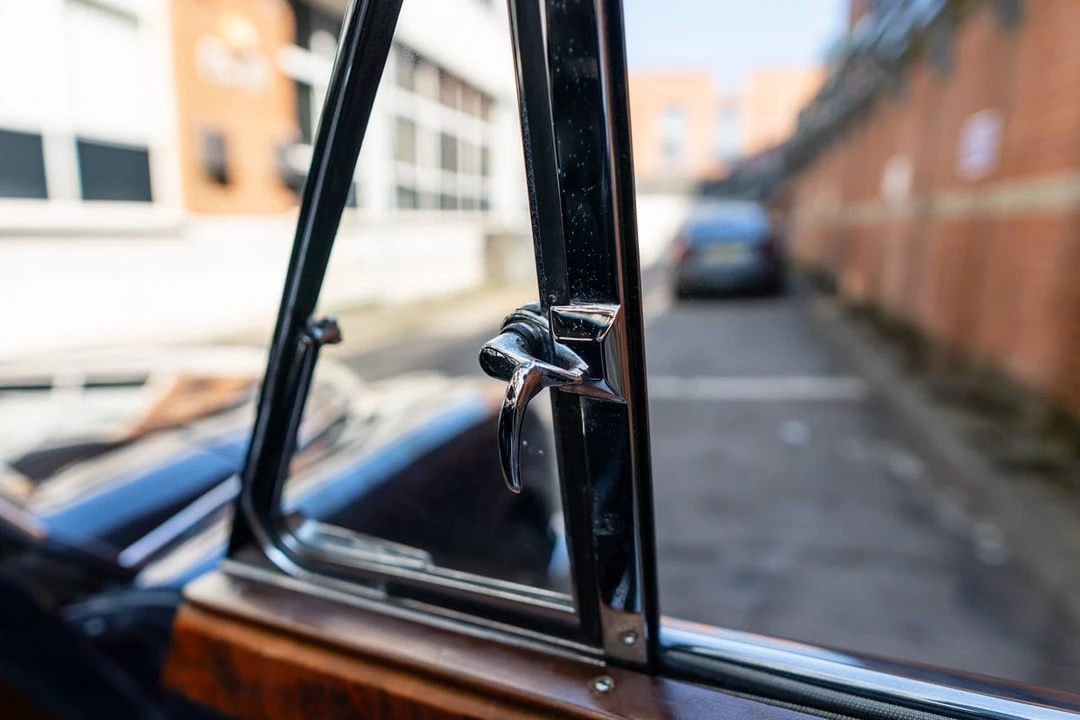 1963 Jaguar Mark II - Image 23 of 30