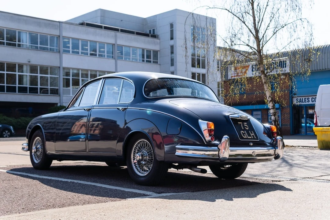 1963 Jaguar Mark II - Image 9 of 30