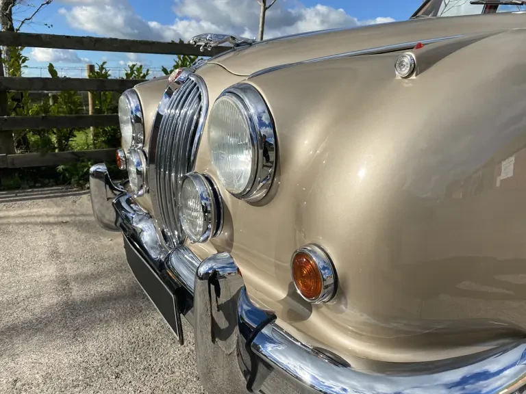 1963 Jaguar Mark II - Image 27 of 31