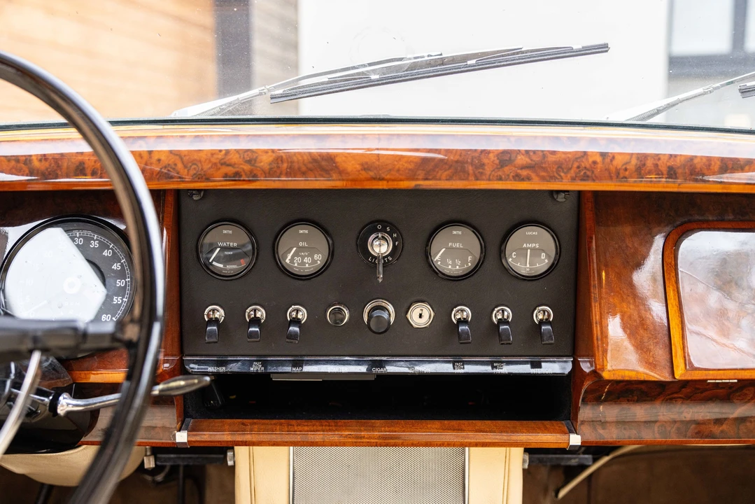 1963 Jaguar Mark II - Image 8 of 31