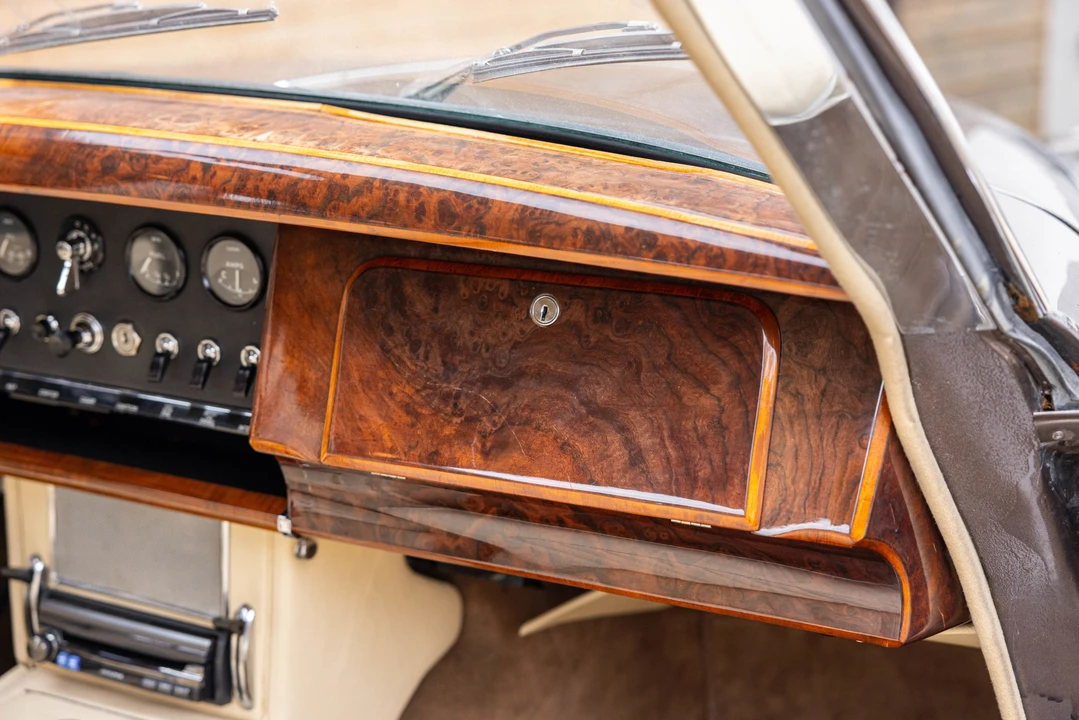 1963 Jaguar Mark II - Image 11 of 31