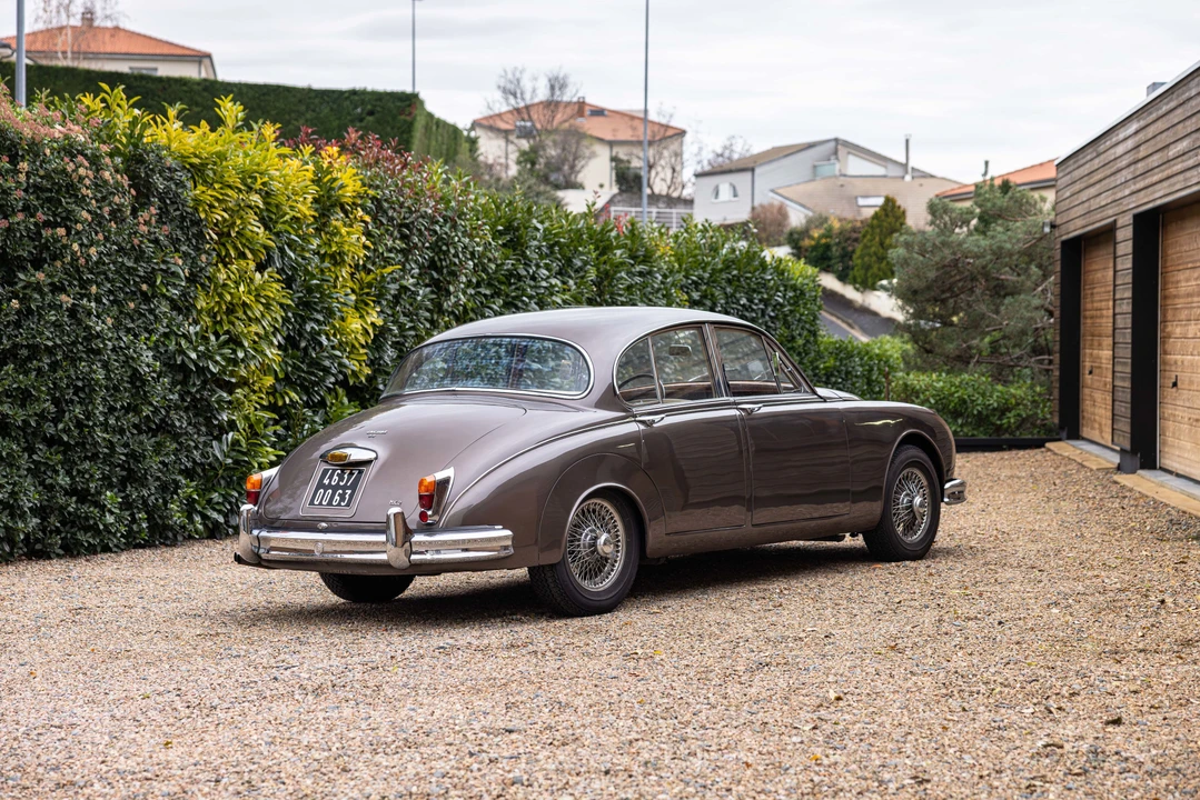 1963 Jaguar Mark II - Image 2 of 31