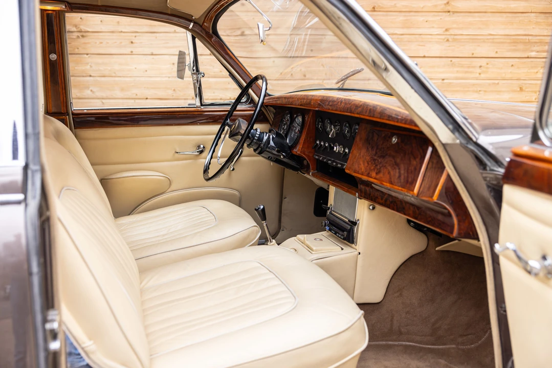 1963 Jaguar Mark II - Image 12 of 31