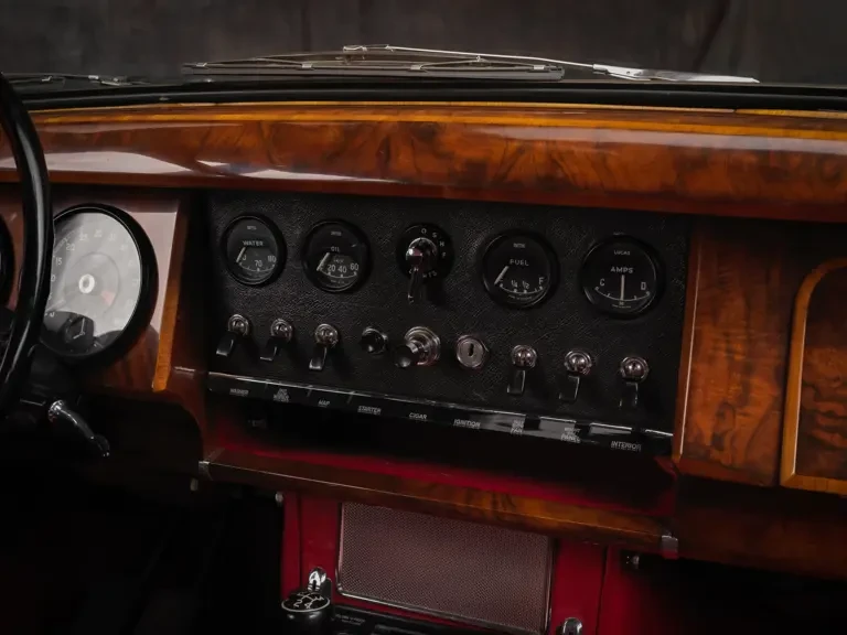 1963 Jaguar Mark II - Image 17 of 31