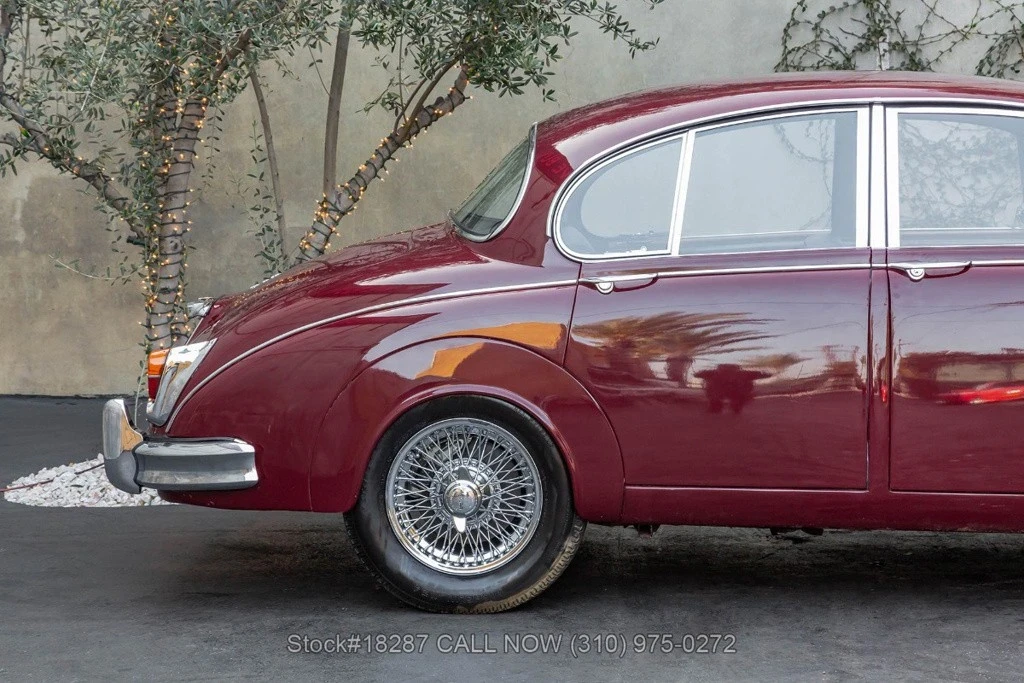 1963 Jaguar Mark II - Image 11 of 12