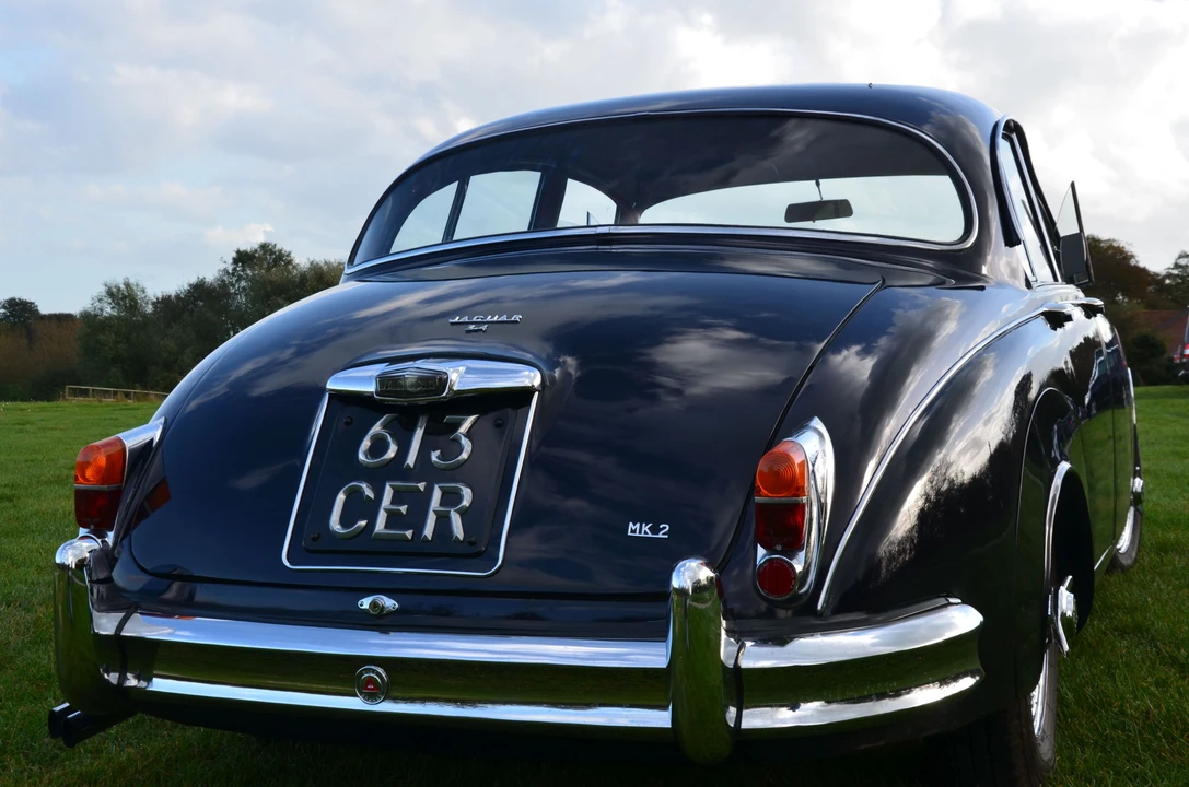 1963 Jaguar Mark II - Image 10 of 14