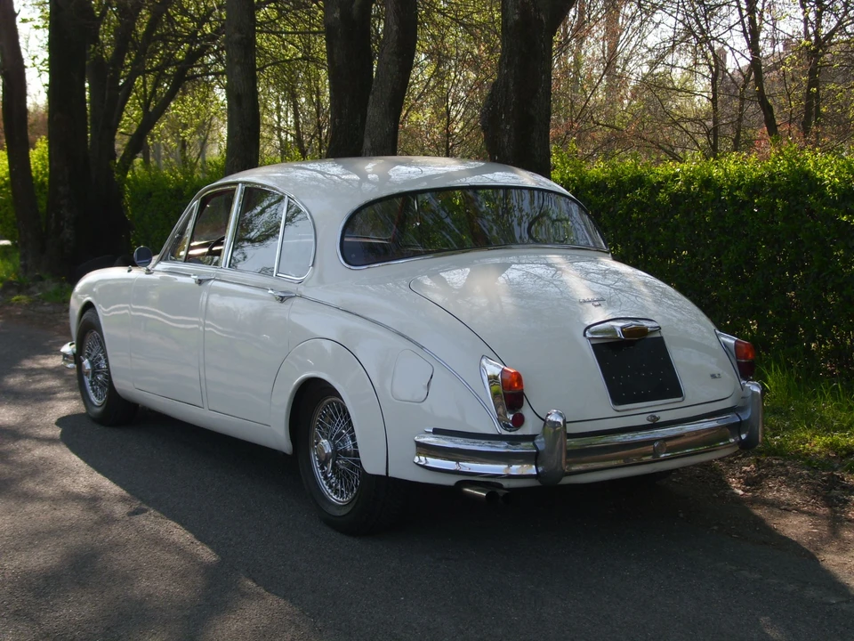 1963 Jaguar Mark II - Image 3 of 3