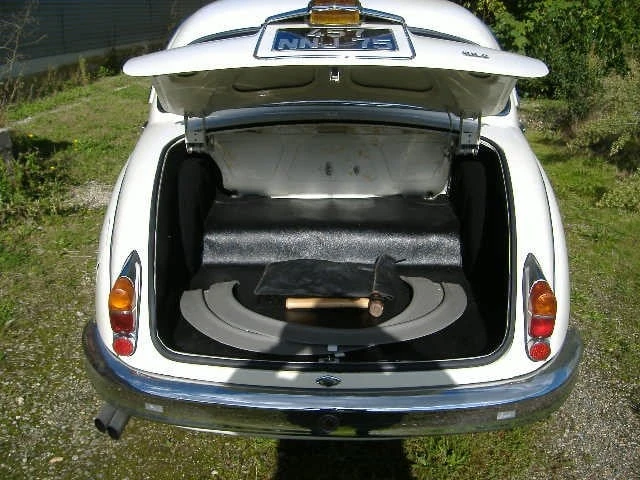 1963 Jaguar Mark II - Image 27 of 30
