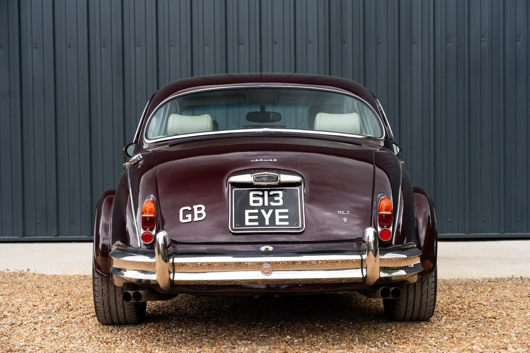 1963 Jaguar Mark II - Image 9 of 30