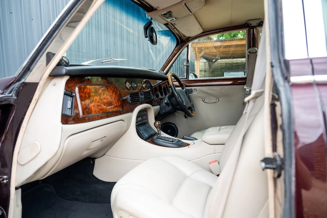 1963 Jaguar Mark II - Image 24 of 30