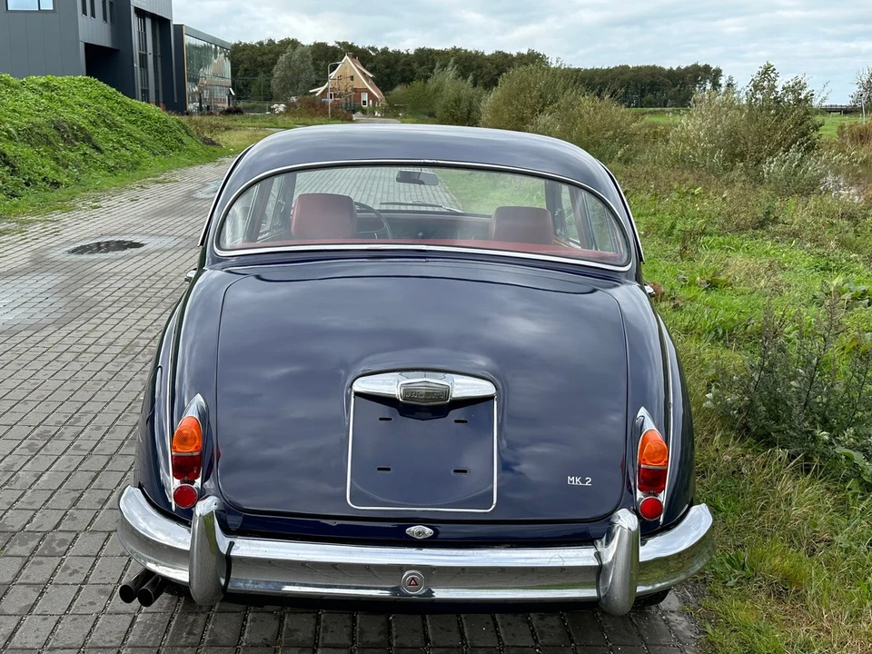 1963 Jaguar Mark II - Image 17 of 30