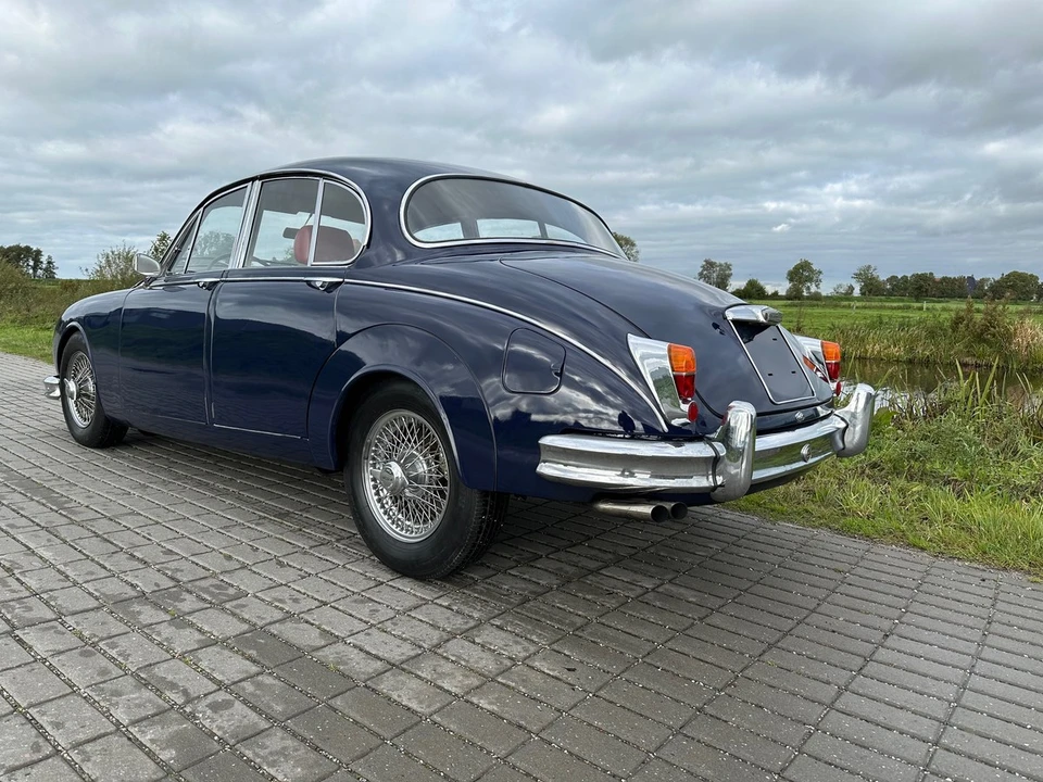 1963 Jaguar Mark II - Image 5 of 30