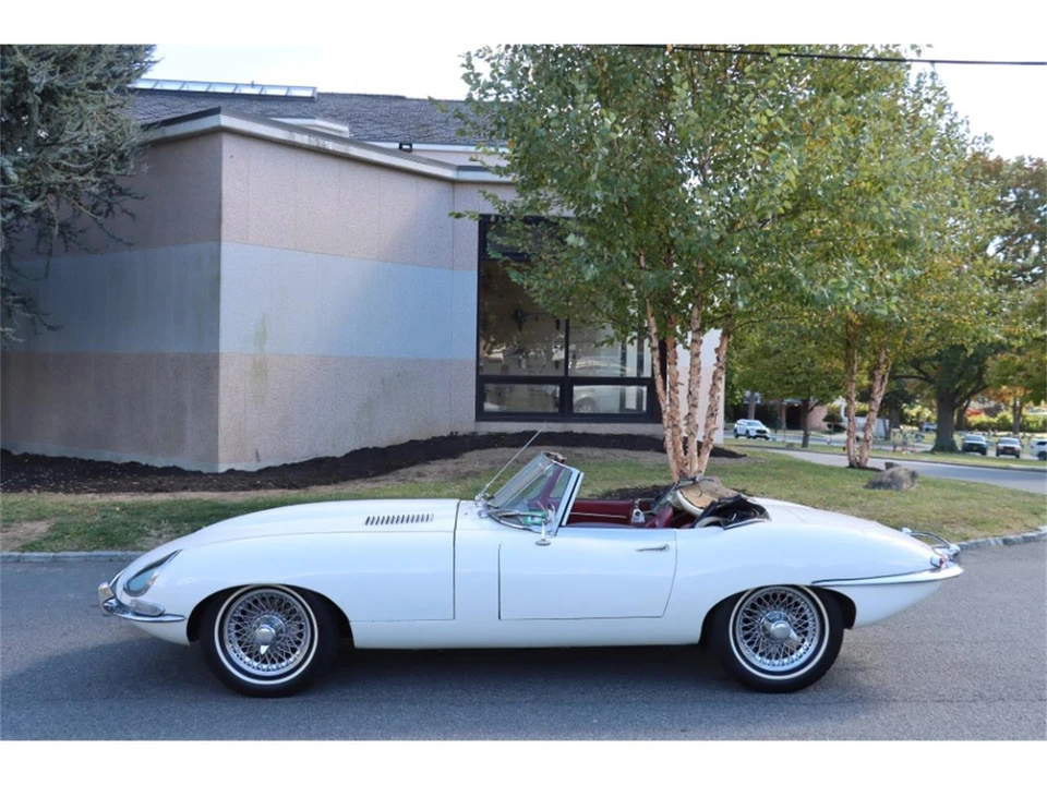 1963 Jaguar E-Type Series 1 - Image 4 of 8