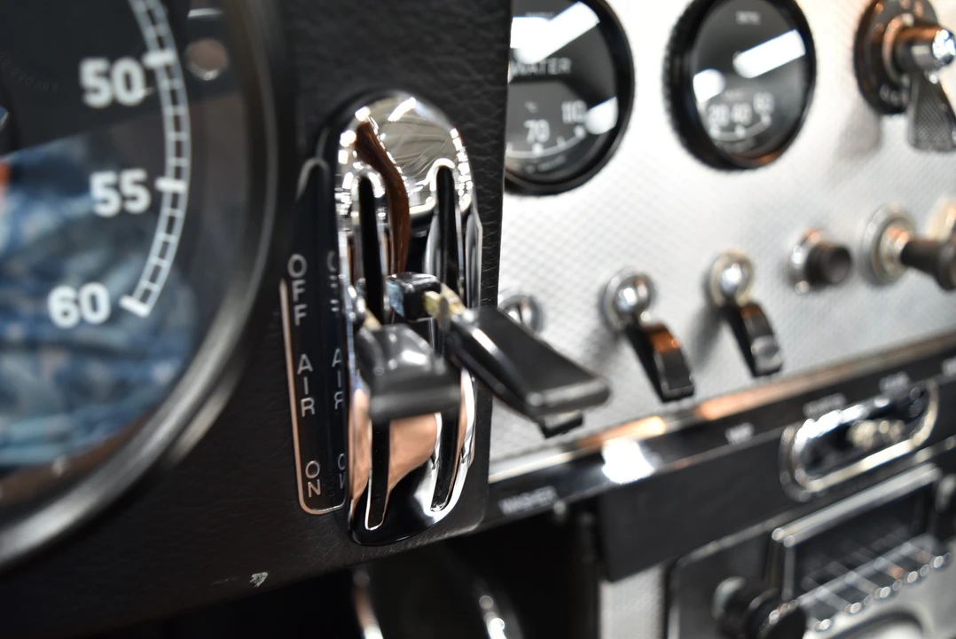 1963 Jaguar E-Type Series 1 - Image 13 of 21