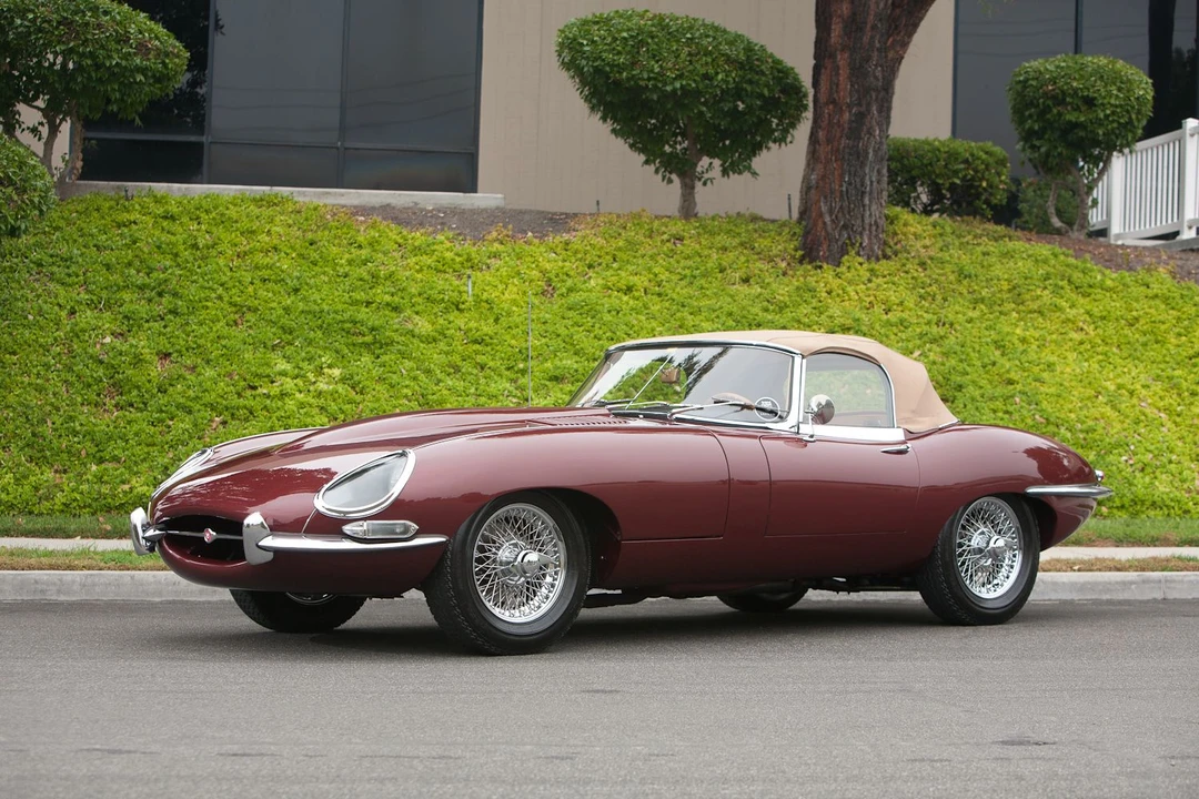 1963 Jaguar E-Type Series 1 - Image 8 of 8