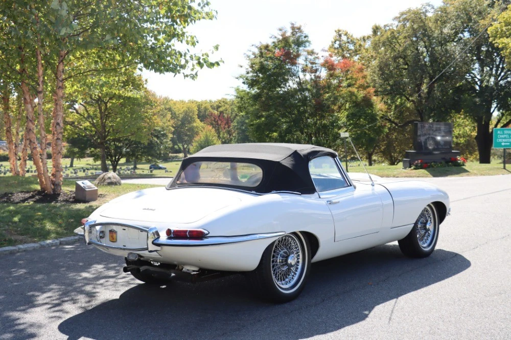 1963 Jaguar E-Type Series 1 - Image 5 of 8