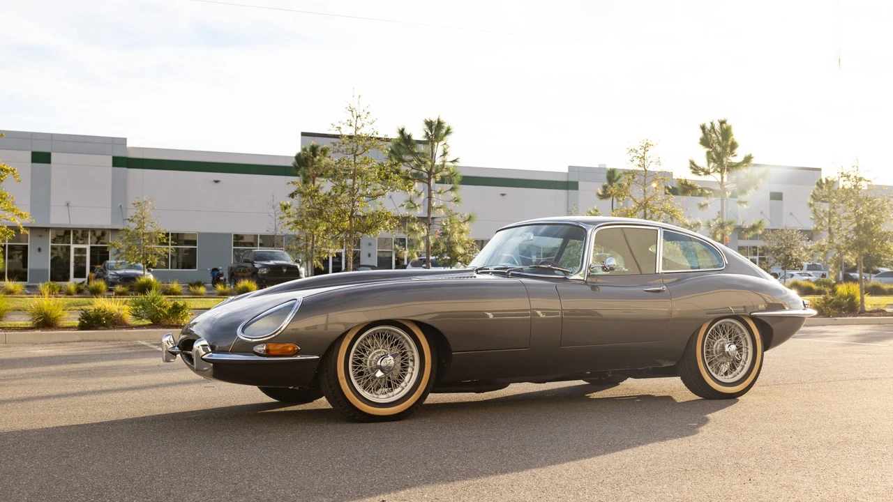 1963 Jaguar E-Type Series 1 - Image 7 of 31