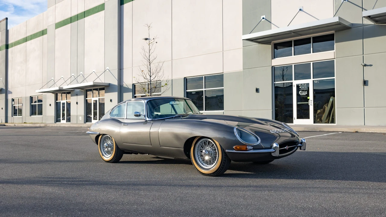 1963 Jaguar E-Type Series 1 - Image 2 of 31