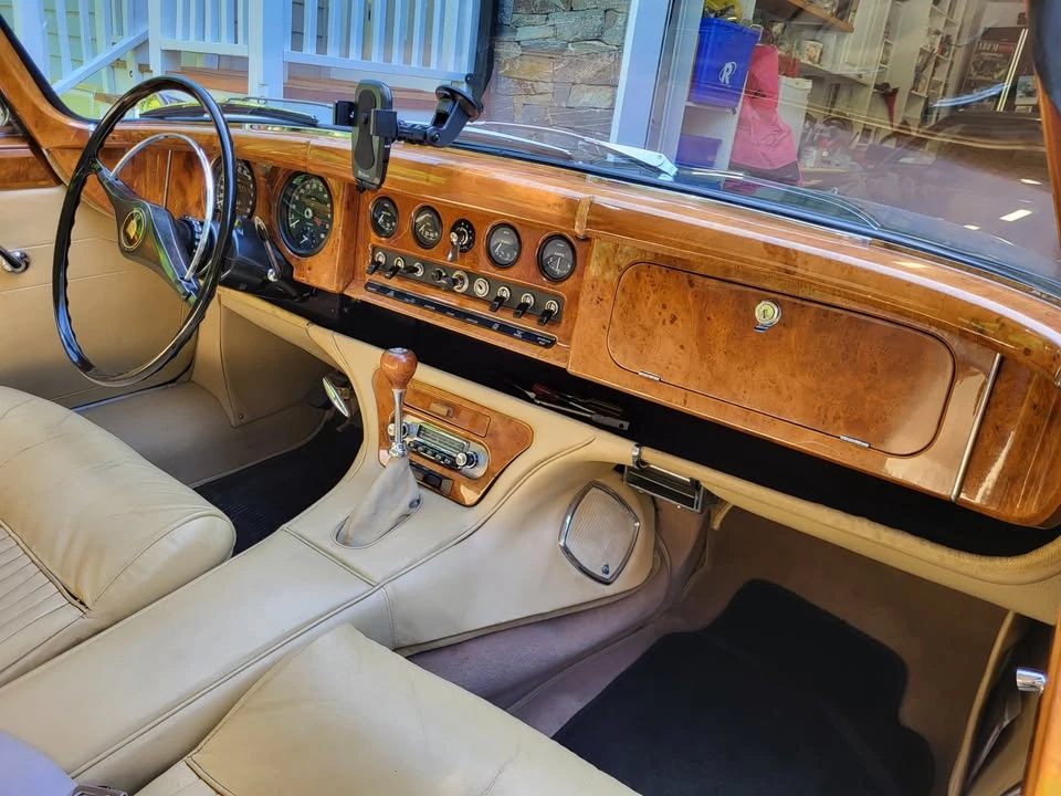 1964 Jaguar Mark X - Image 8 of 19